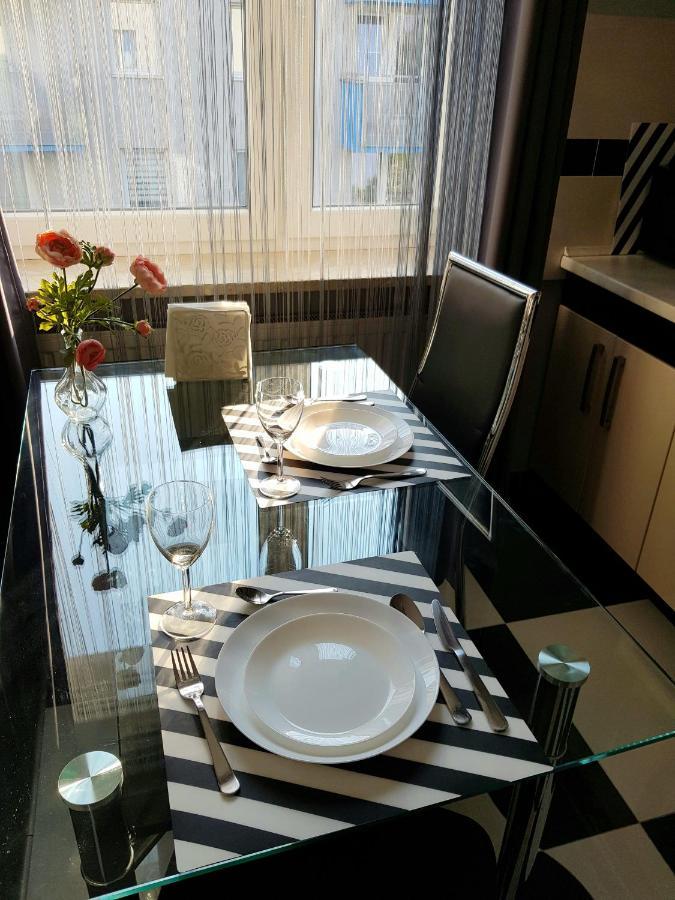 Apartment Luxury Oasis Srodmiescie Downtown 3 Os Краков Экстерьер фото
